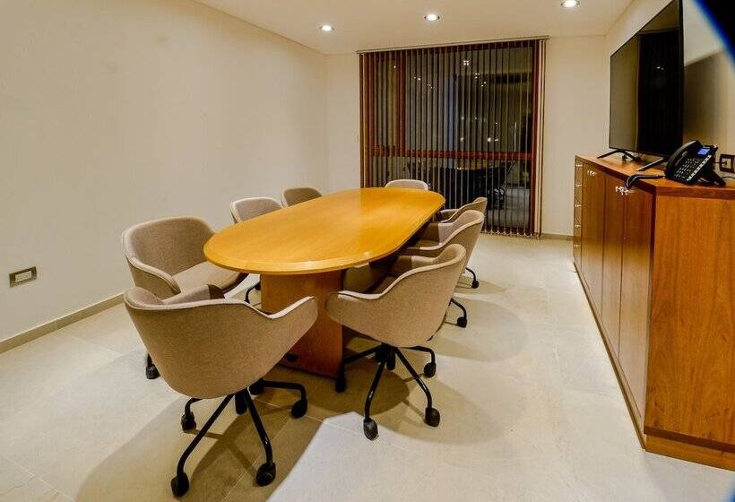 La Recova Hotel & Spa