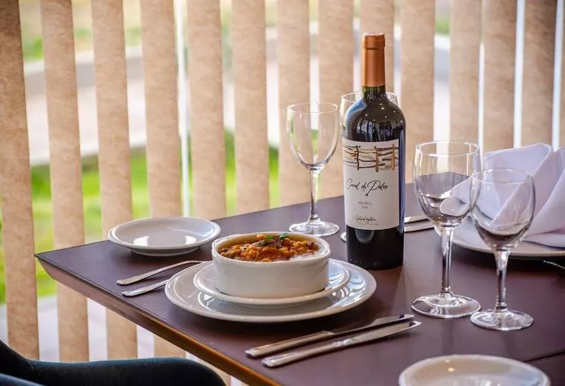 La Recova Hotel & Spa