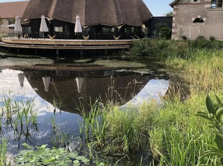 Hotelli Le Bois Des Chambres