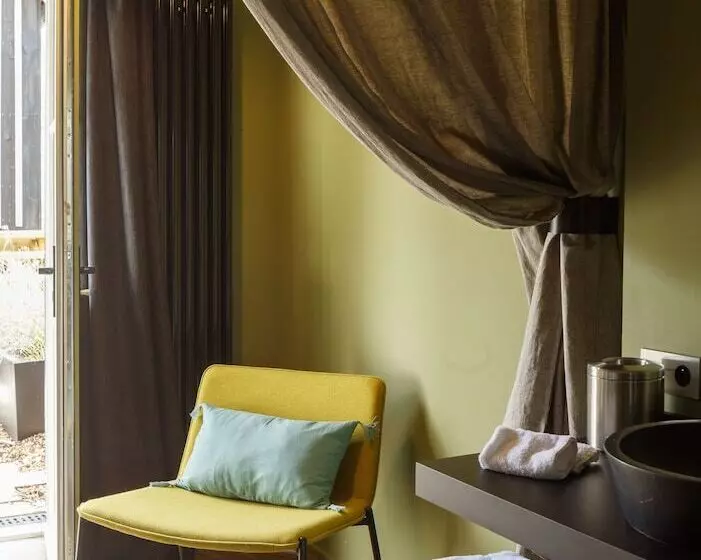 Hotelli Le Bois Des Chambres