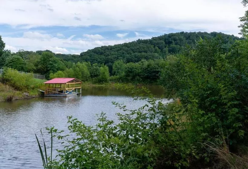 ホテル Nicura Ranch Inn & Stables