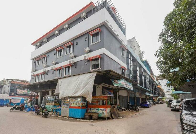 هتل Oyo 91305 Merah Putih Inn