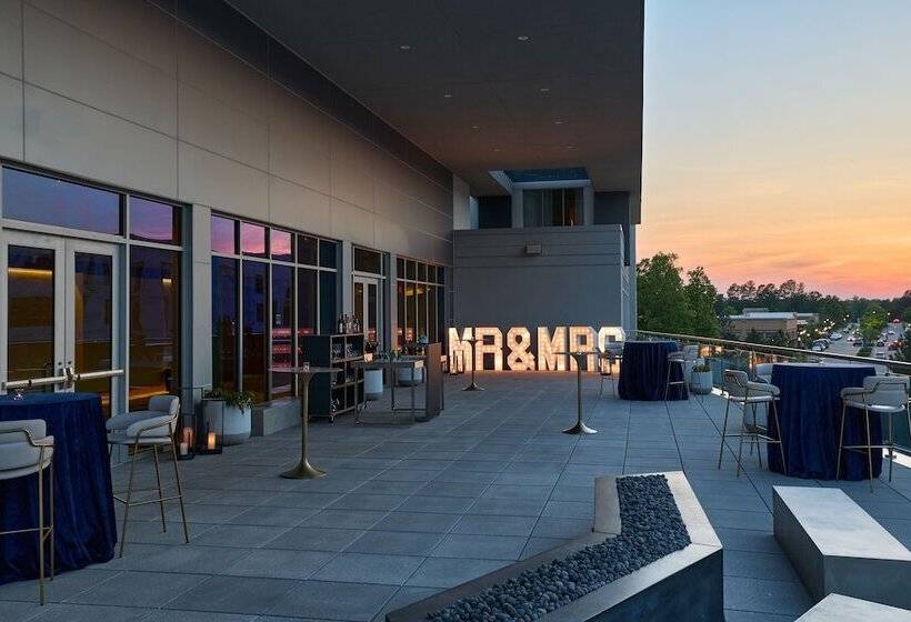 هتل The Westin Raleighdurham Airport