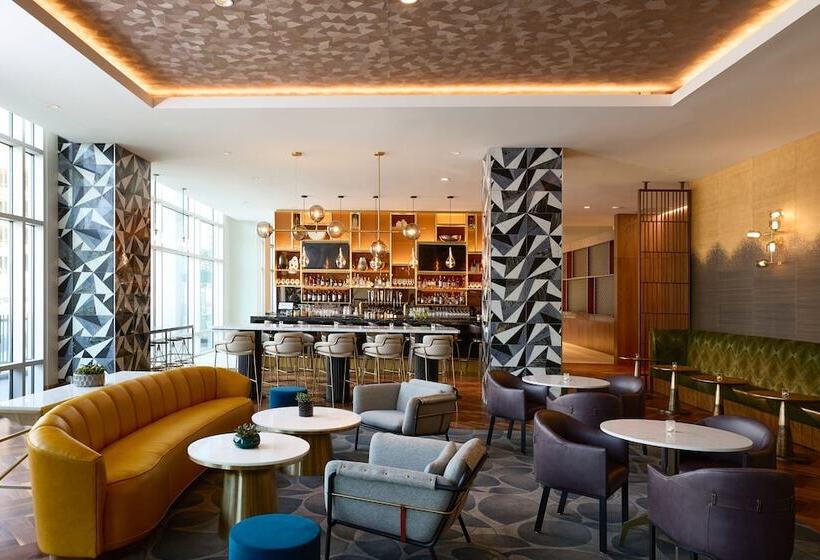 هتل The Westin Raleighdurham Airport