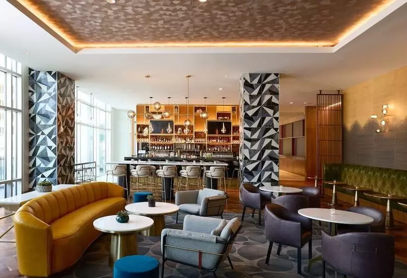 هتل The Westin Raleighdurham Airport