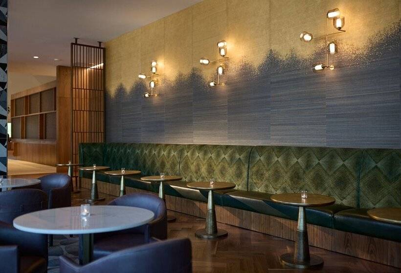 هتل The Westin Raleighdurham Airport