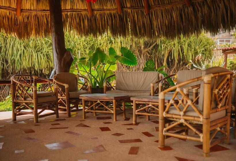 Отель Tres Mujeres