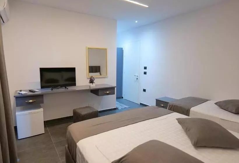 ホテル Vila Celaj