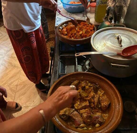 פנסיון Afoulki Ecotourism Guest House