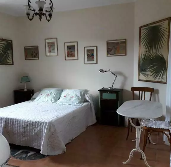 ペンション Casa Rosa
