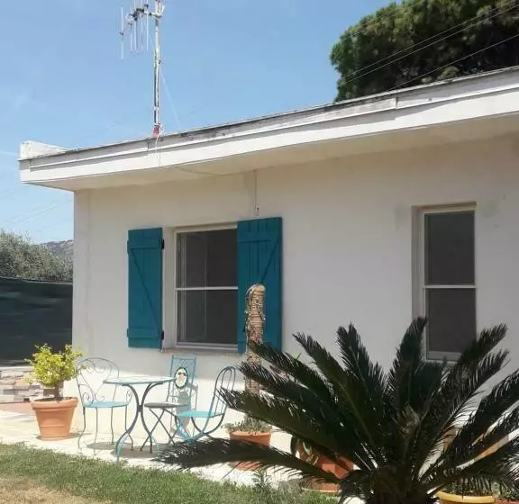 ペンション Casa Rosa