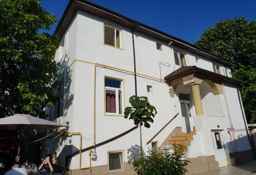 پانسیون Cazare Alfredo