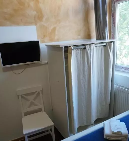 Majatalo Cazare Alfredo