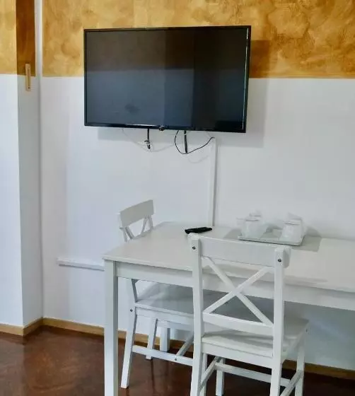 Majatalo Cazare Alfredo