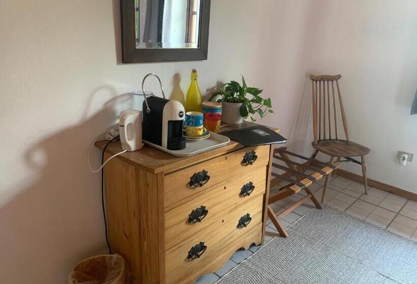 Bed and Breakfast Agriturismo La Collina Degli Scoiattoli