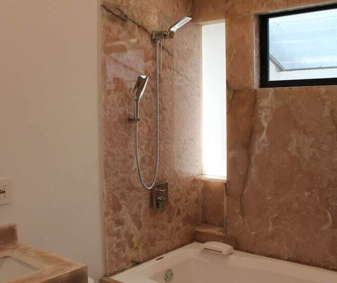 민박 Casa Luna Coyoacan