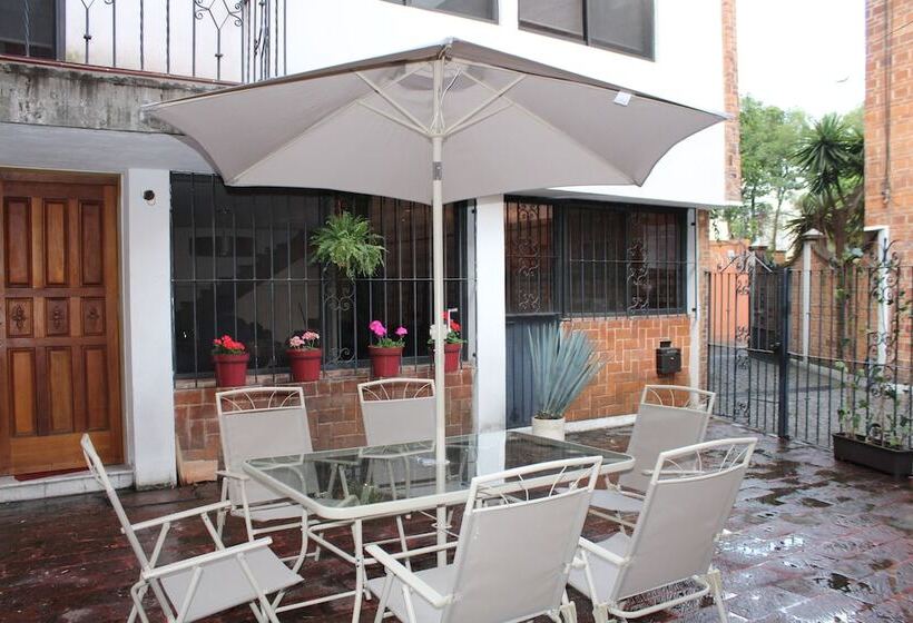 민박 Casa Luna Coyoacan