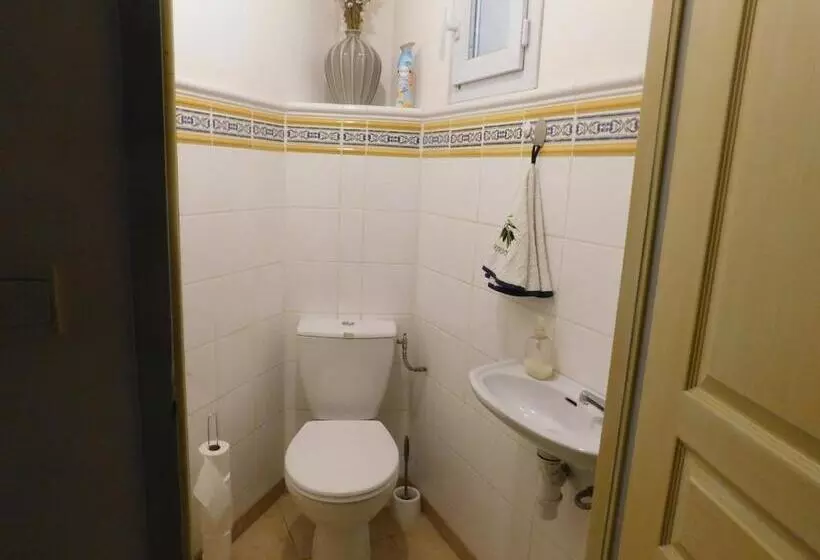 ベッドアンドブレックファースト Chez Marie