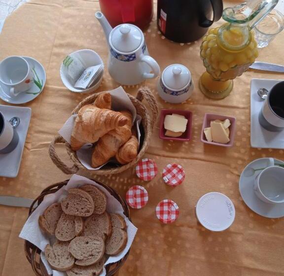 مبيت وإفطار Chez Marie