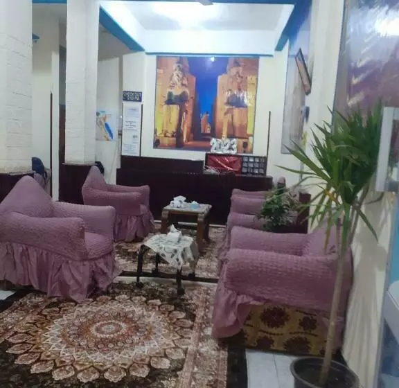 تختخواب و صبحانه Grand Hotel &hostel