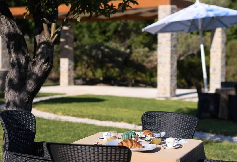 ベッドアンドブレックファースト La Dimora Del Croccio   Gole Del Calore