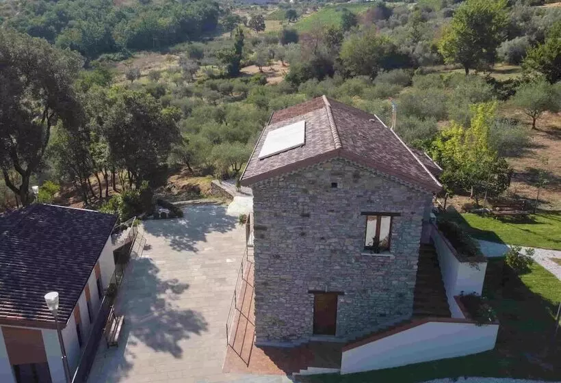 Aamiaismajoitus (B&B) La Dimora Del Croccio   Gole Del Calore