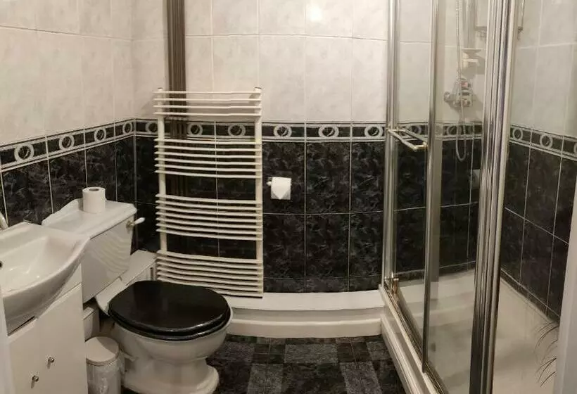 Aamiaismajoitus (B&B) Pentre Cottage Near Craig Y Nos