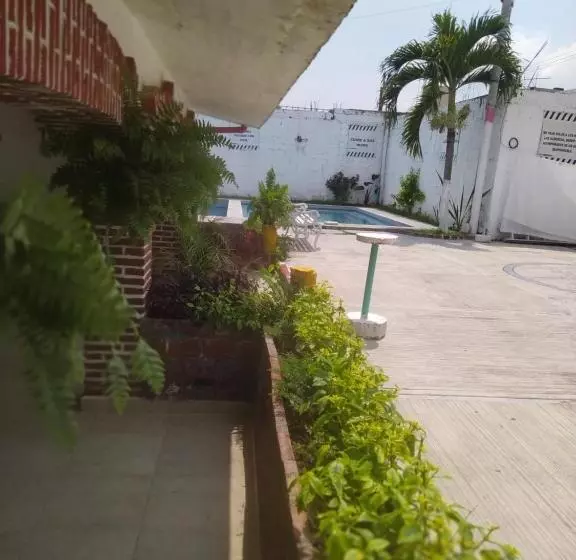 ホテル Los Abuelos