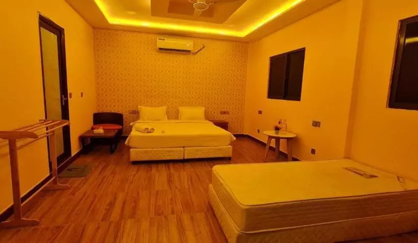 هتل Pearl Himandhoo