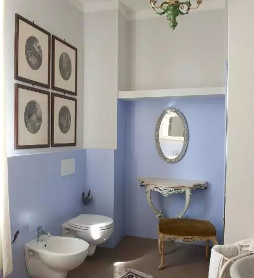 ホテル Agriturismo Azienda Agricola Mombisaggio