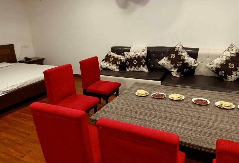 هتل Vilas, Prayagraj