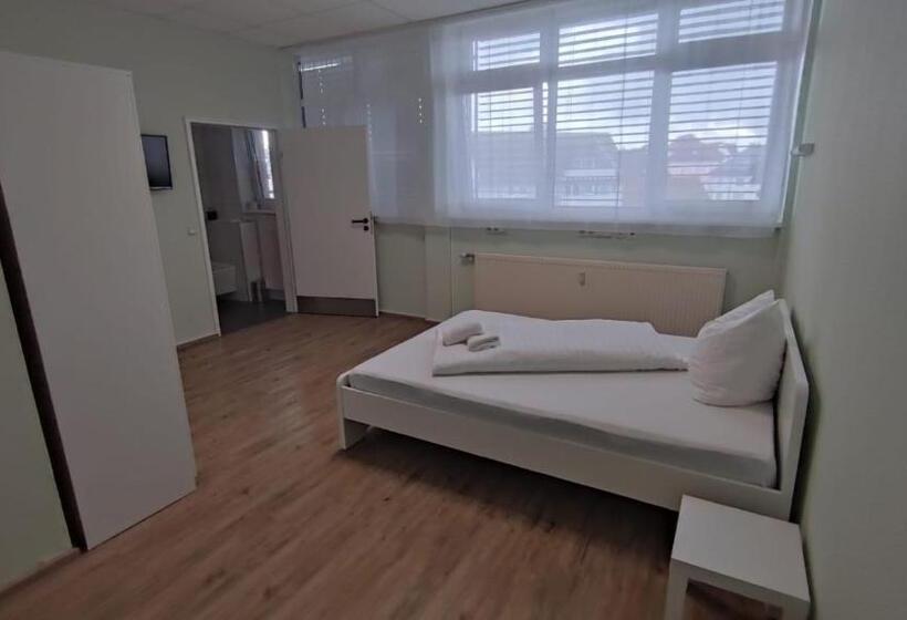 ペンション Zimmer In Ramstein