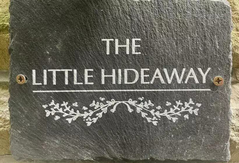 The Little Hideaway   Historic Gem Off Haworth Main Street