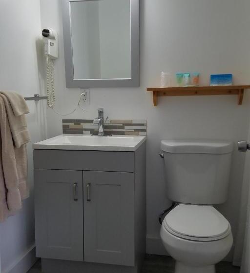 Acadia Sunrise Motel