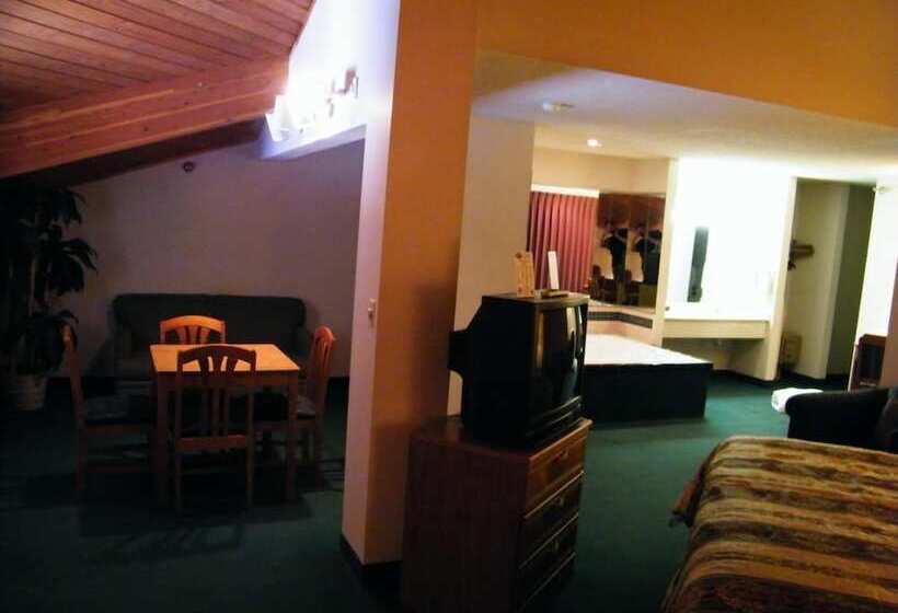 酒店 Amerihost Inn & Suites  Mexico