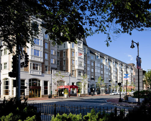 Пансион Commonwealth Court Guest House