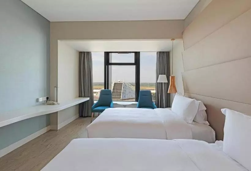 هتل Haikou Meilan International Airport