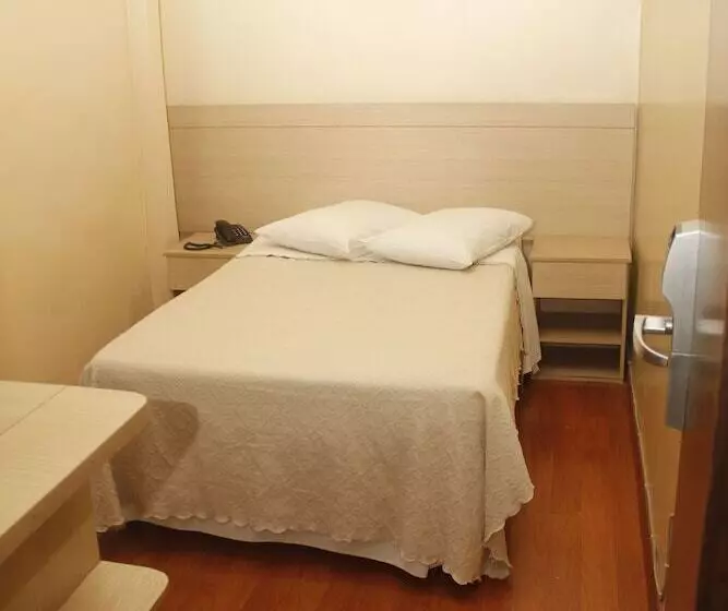 ホテル Rio Jordão