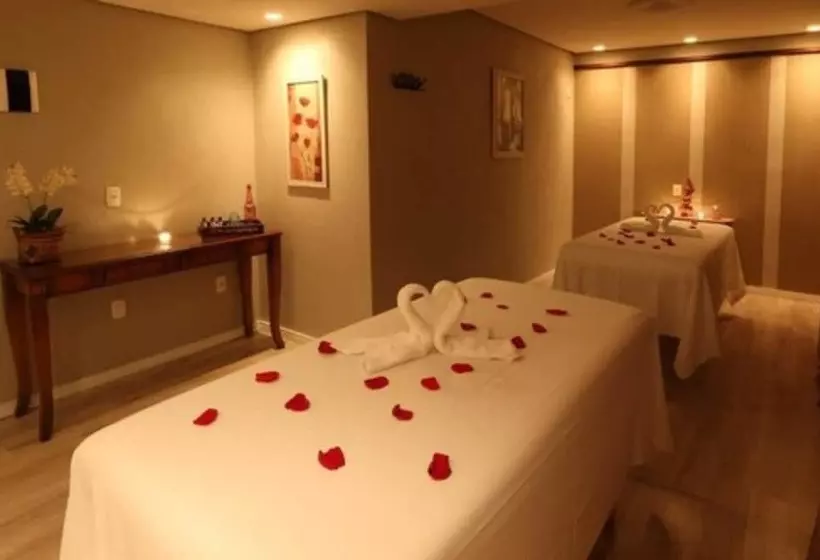 Sky Centro Hotel & Spa