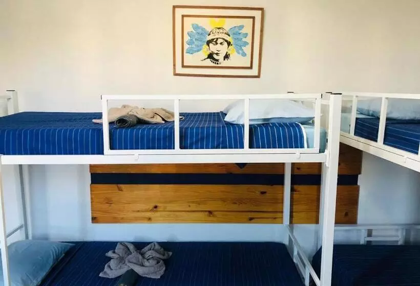 Tamboleiros Hotel & Hostel