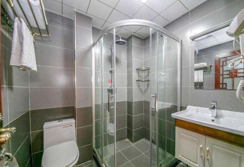 Xiangzimen Youth Hostel