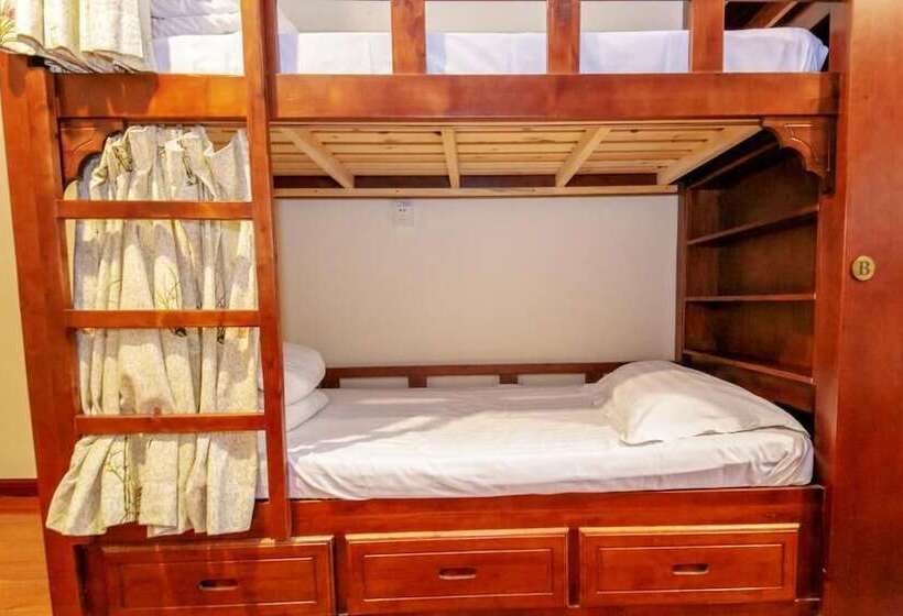 Xiangzimen Youth Hostel