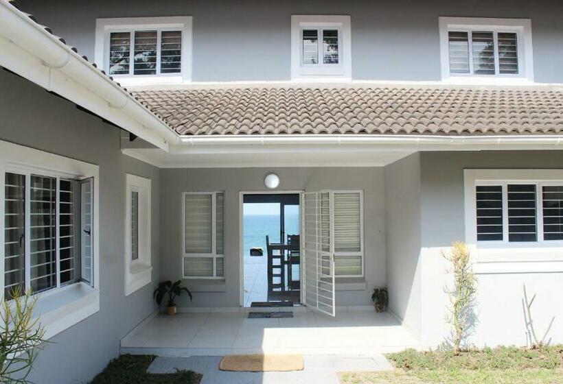 Adam Legacy Beach Villa, Tinley Manor