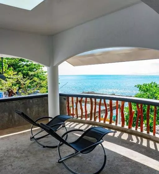 Retkeilymaja The Pod Mabini