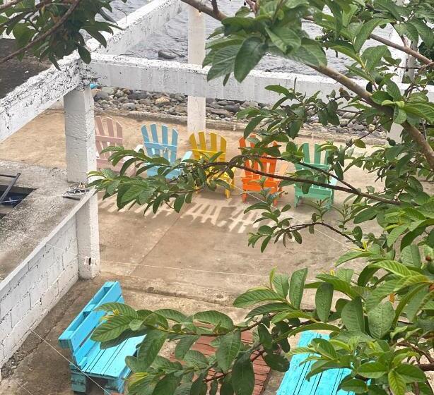 Hostel The Pod Mabini