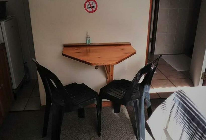 مبيت وإفطار Shirley S Pad