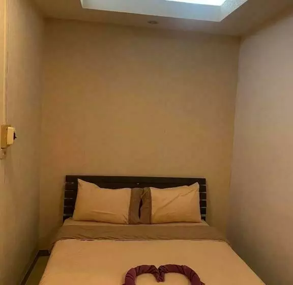 Hotelli จอมเทียน ซีไซด์ เกสเฮ้าส์