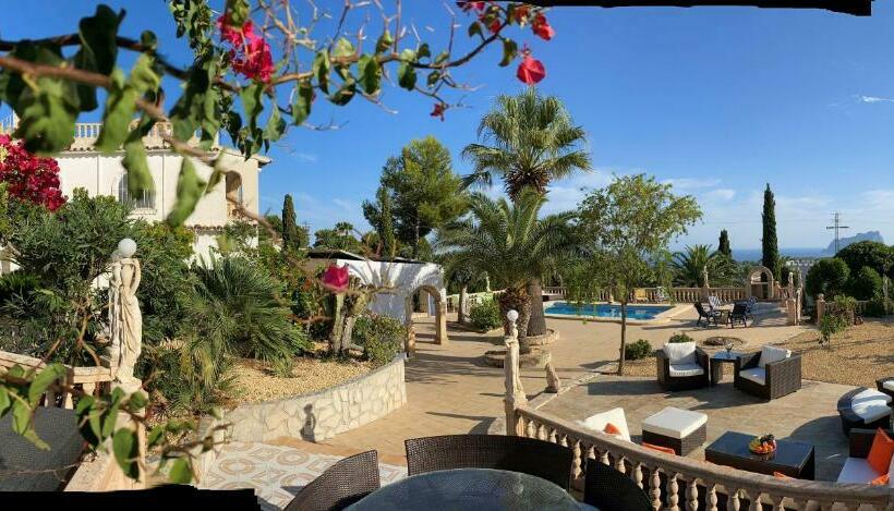 Wonderland, Amazing Sea View Villa