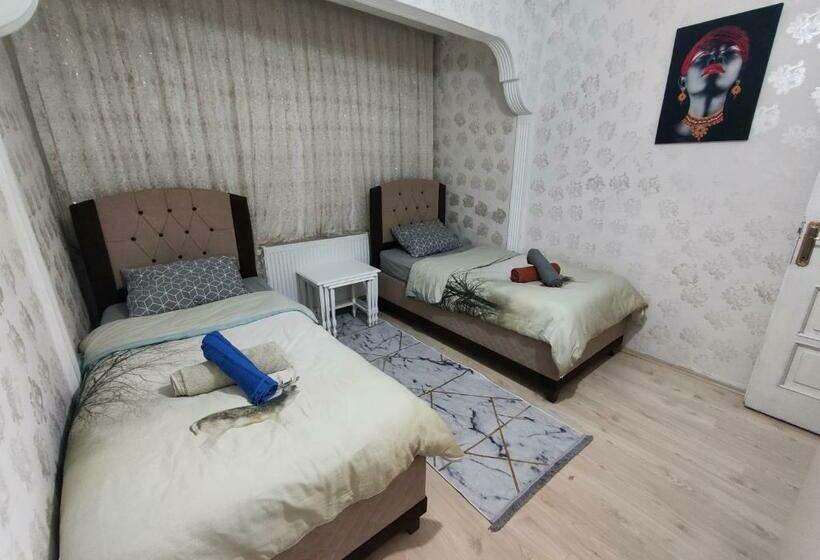 Central Location, 10 Minutes From Istanbul Airport