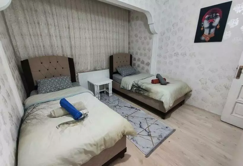 Central Location, 10 Minutes From Istanbul Airport